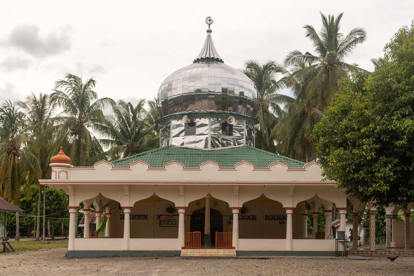 Renovasi Masjid & Musholla Rusak